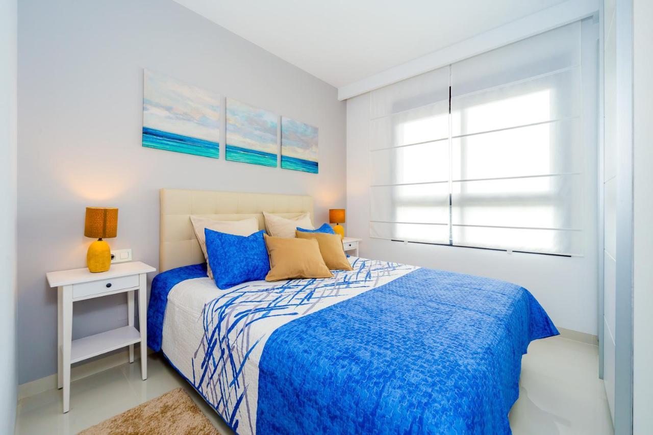 Luxurious 2 Bedroom Apartment Near The Beach Torre de la Horadada Екстериор снимка