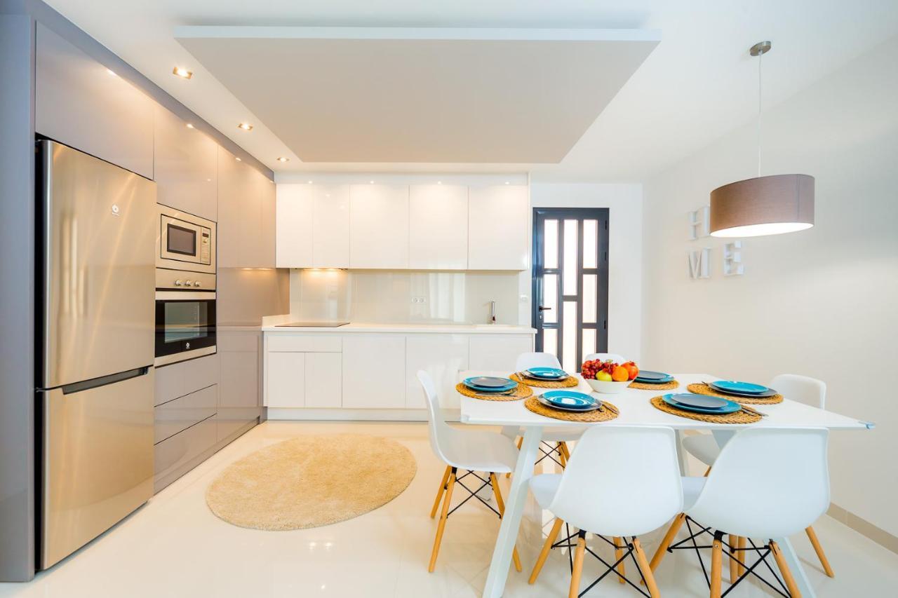 Luxurious 2 Bedroom Apartment Near The Beach Torre de la Horadada Екстериор снимка