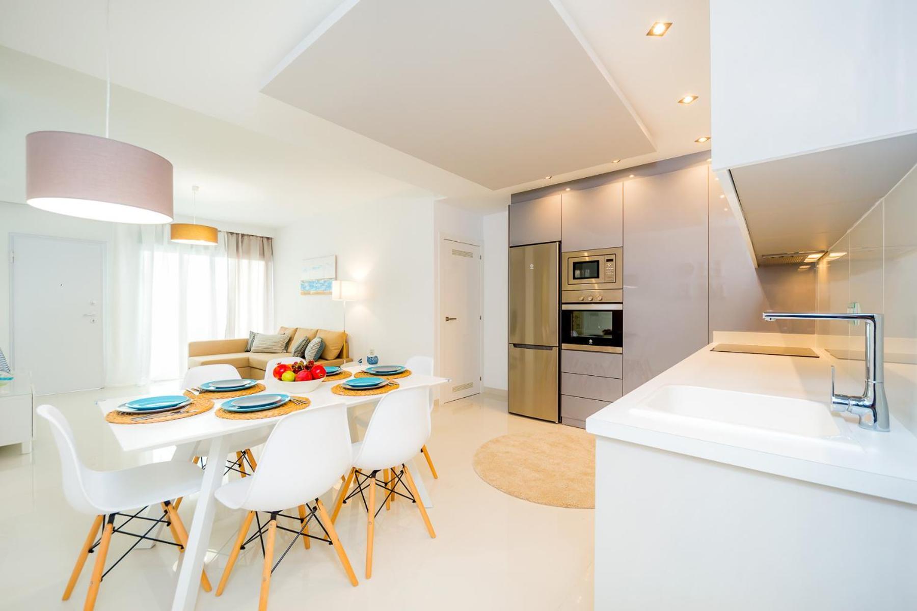 Luxurious 2 Bedroom Apartment Near The Beach Torre de la Horadada Стая снимка